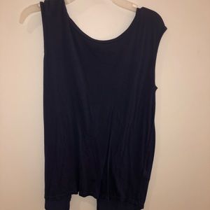 Navy flowy tank!!